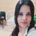 Free chat with Yaimara