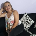 buscar mujeres solteras con foto como Luz Adriana