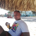 buscar hombres solteros con foto como Fabio
