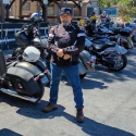 meet single men like Mike Moreno